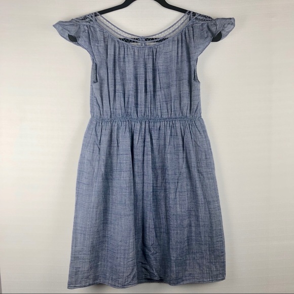Studio M Dress Women’s XS Chambray Blue Babydoll Lace Detail Neckline Cap Sleeve - Picture 3 of 10